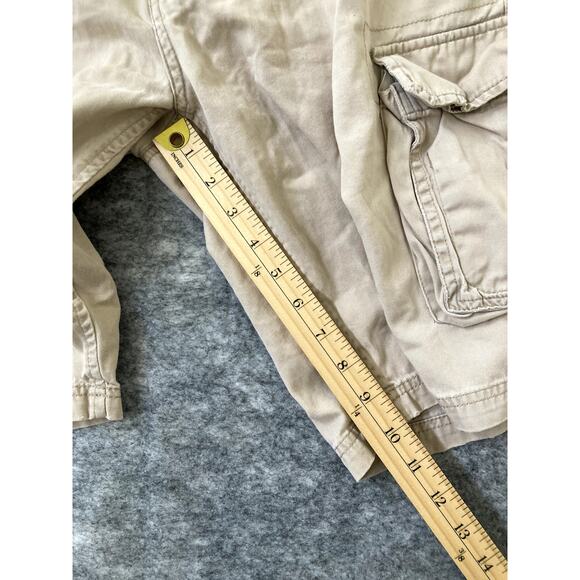 Vintage Y2K Ecko UNLTD Shorts Cargo Mens 34W Beige Surfer Skater Outdoors Hiking - Picture 3 of 6